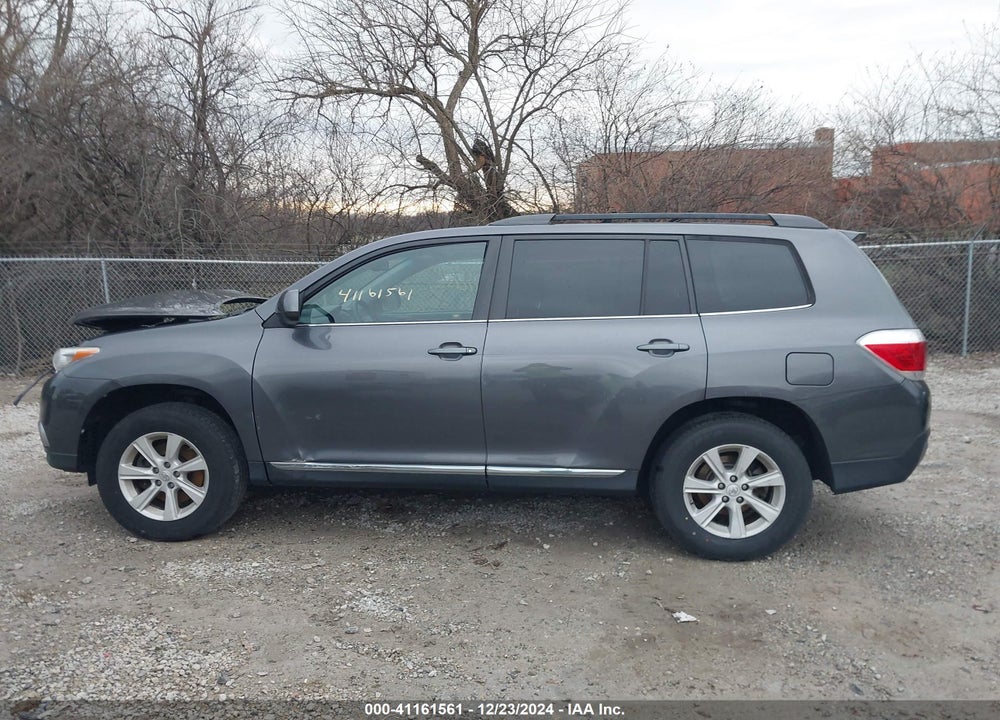 2013 TOYOTA HIGHLANDER SE V6 VIN: 5TDBK3EHXDS256944