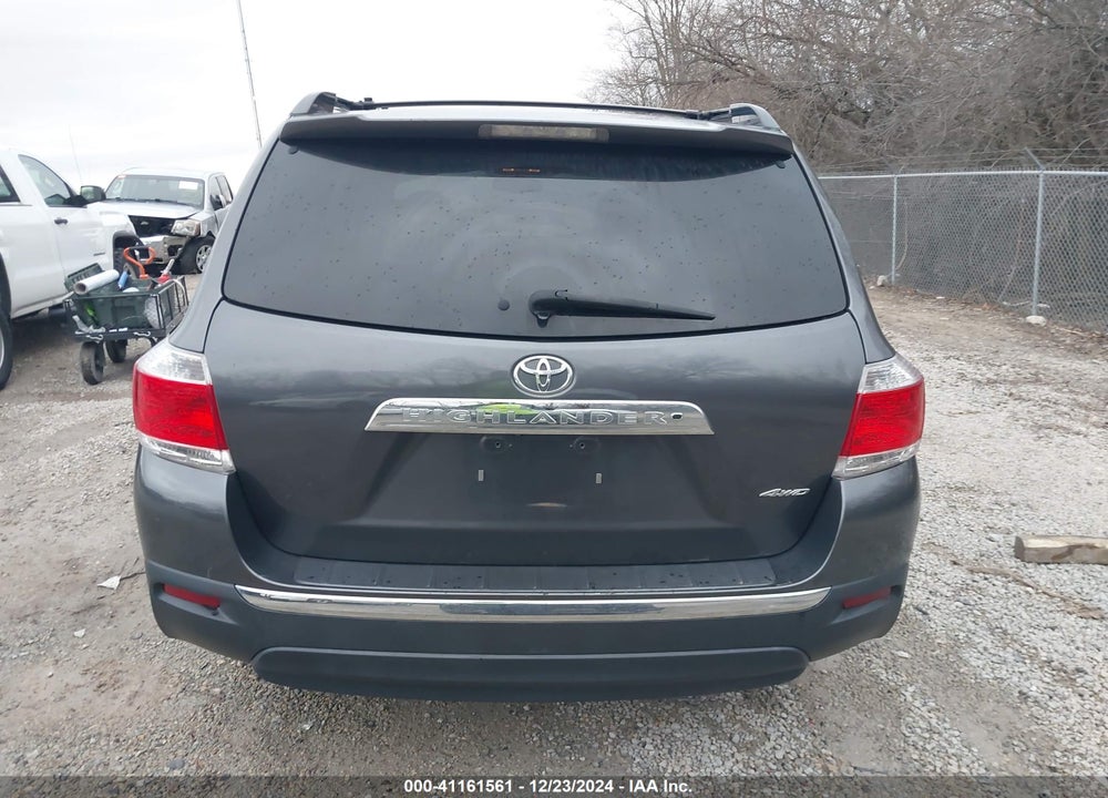 2013 TOYOTA HIGHLANDER SE V6 VIN: 5TDBK3EHXDS256944