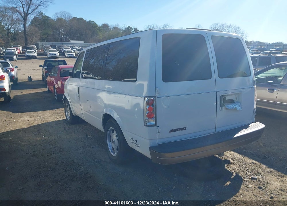 1999 CHEVROLET ASTRO VIN: 1GNDM19W8XB201749