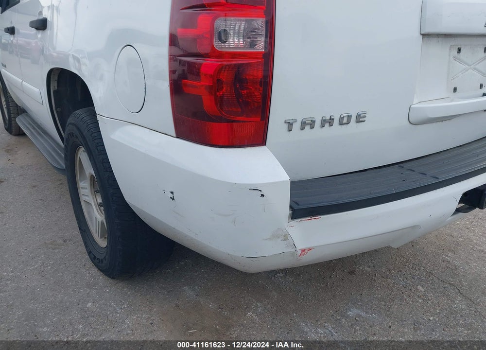 2007 CHEVROLET TAHOE LS VIN: 1GNFC13077R276868