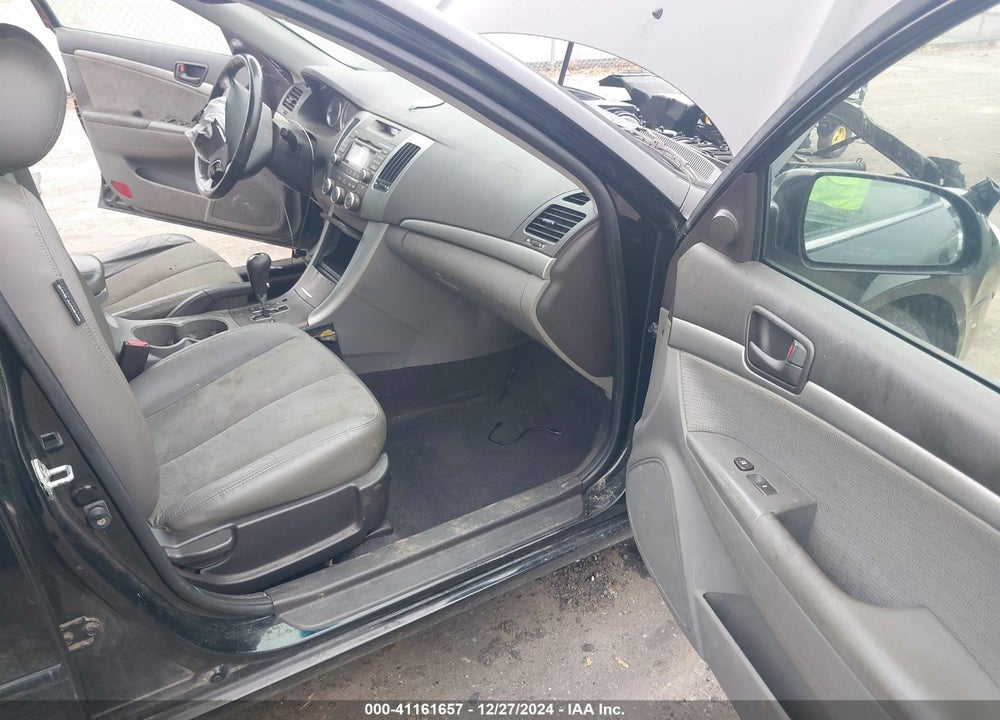 2009 HYUNDAI SONATA VIN: 5NPEU46F29H438029