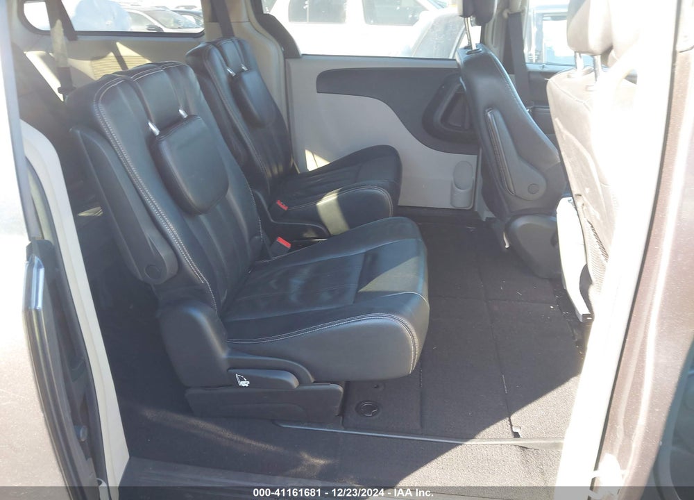 2015 CHRYSLER TOWN & COUNTRY TOURING VIN: 2C4RC1BG3FR609371
