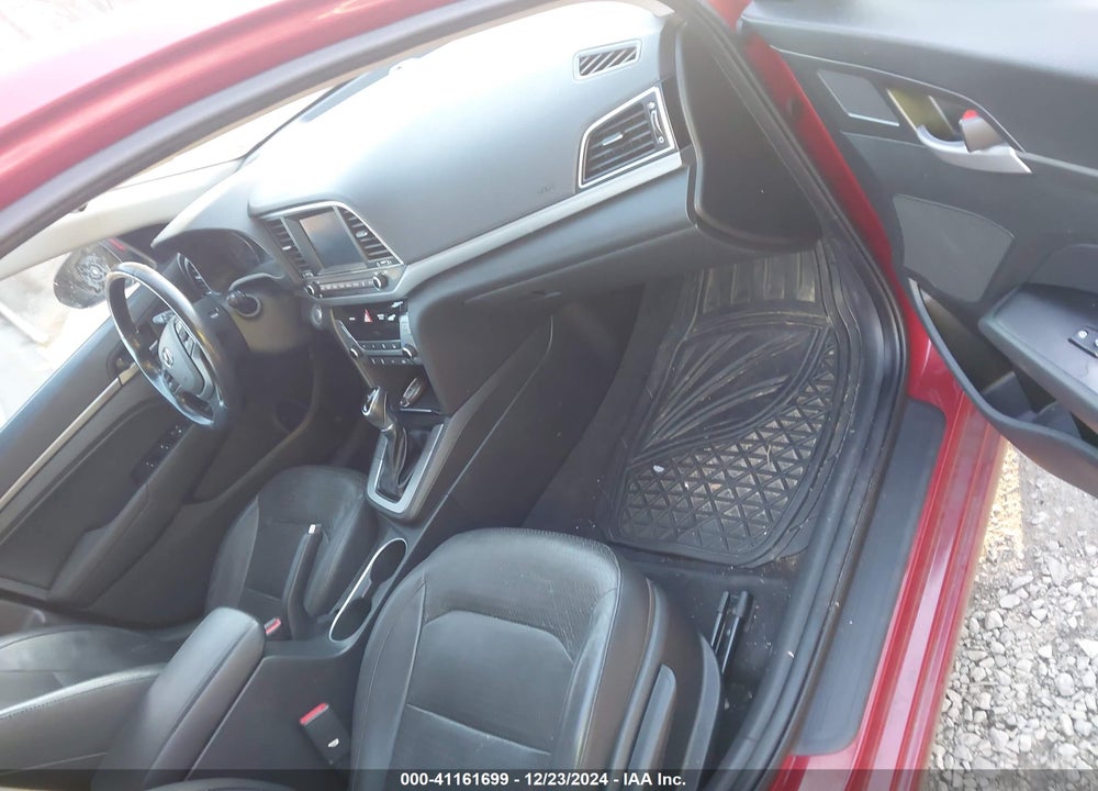 2017 HYUNDAI ELANTRA LIMITED VIN: KMHD84LF9HU339647