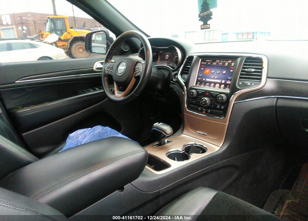 2015 JEEP GRAND CHEROKEE ALTITUDE VIN: 1C4RJFAG2FC119713