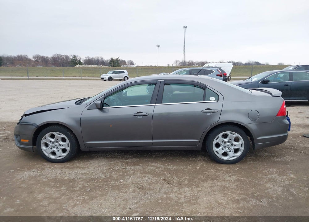 2010 FORD FUSION VIN: 3FAHP0HA7AR281510