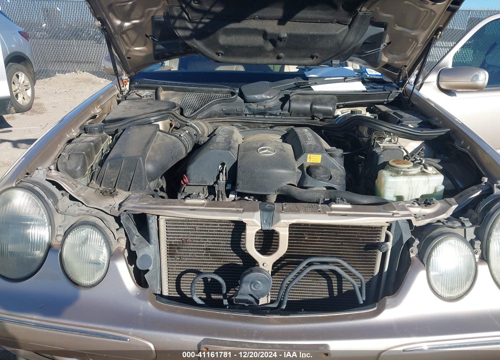 2000 MERCEDES-BENZ E 320 VIN: WDBJF65J8YB138293