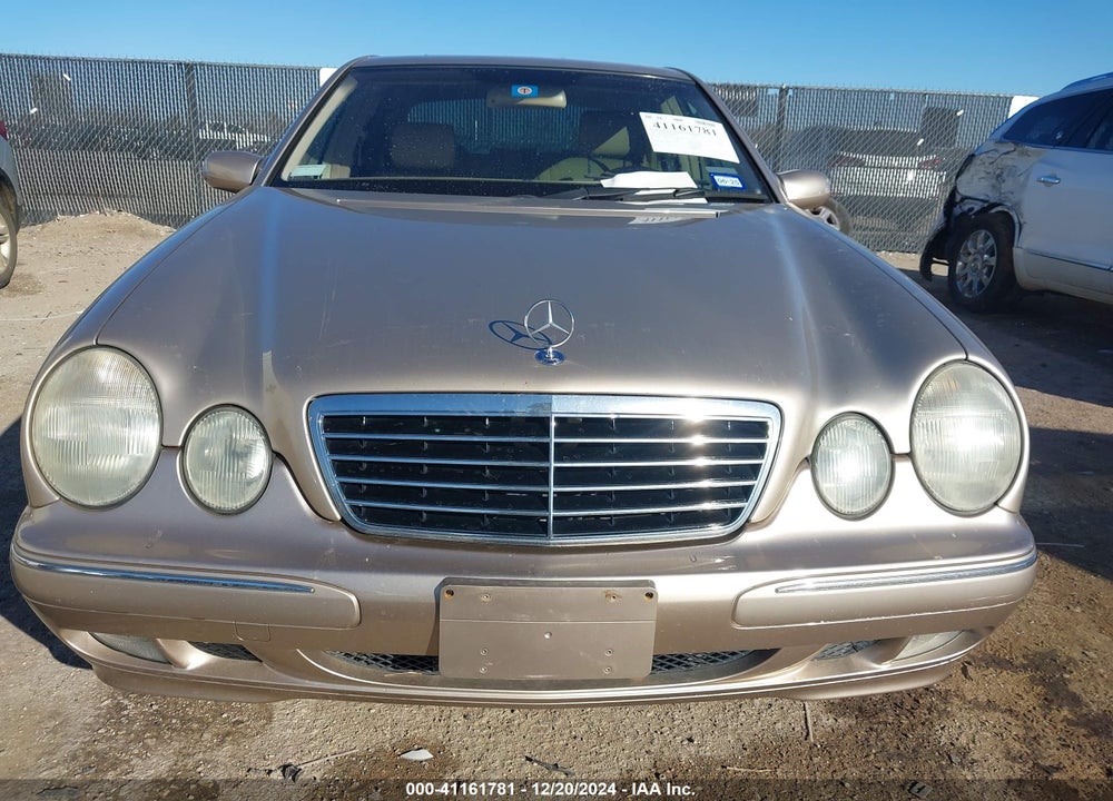 2000 MERCEDES-BENZ E 320 VIN: WDBJF65J8YB138293