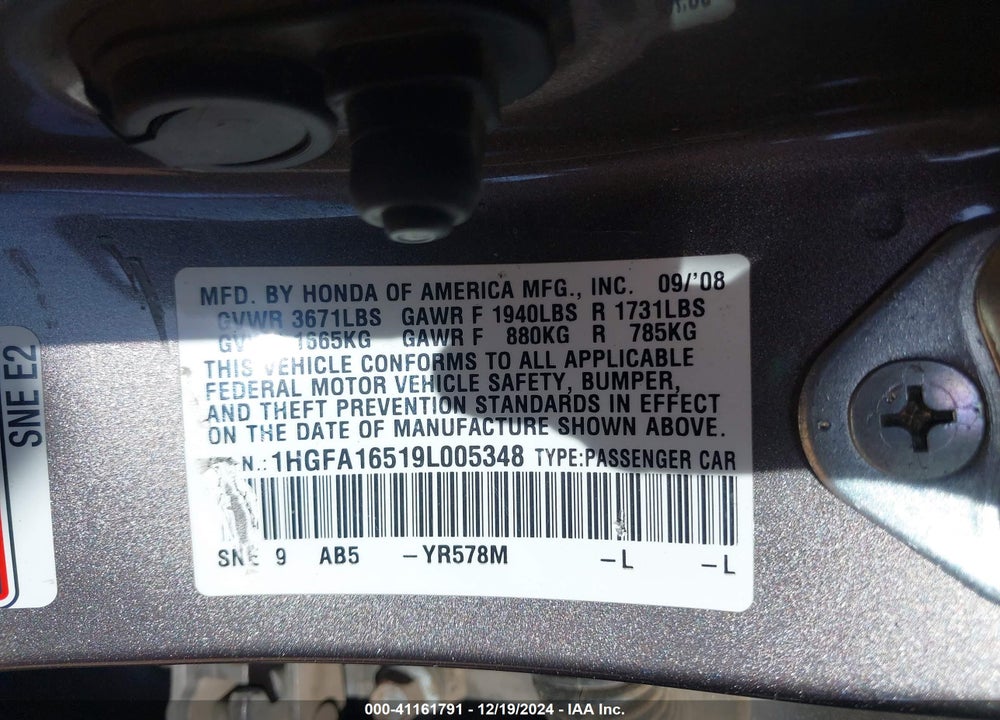 2009 HONDA CIVIC LX VIN: 1HGFA16519L005348