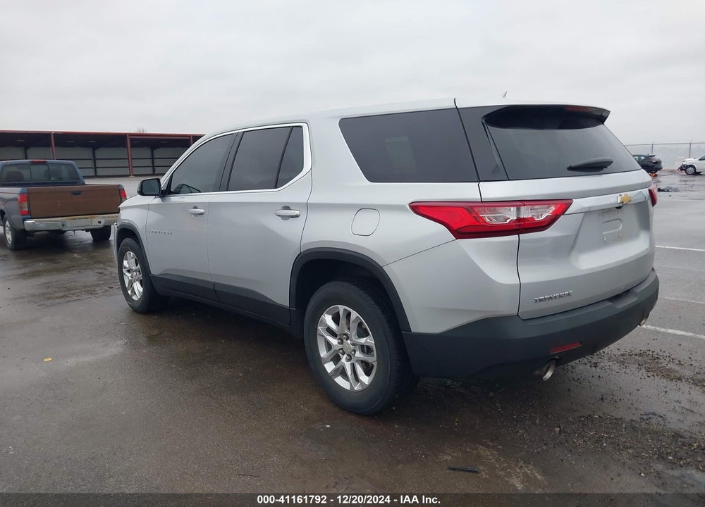 2020 CHEVROLET TRAVERSE FWD LS VIN: 1GNERFKW7LJ207622