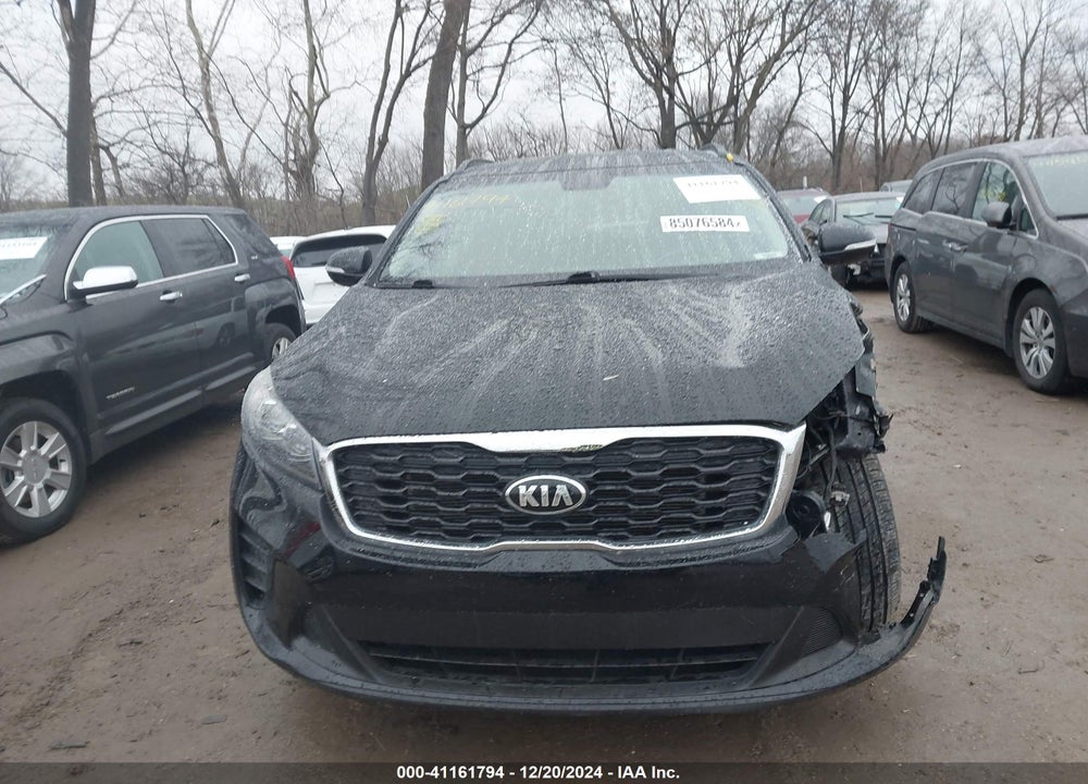 2019 KIA SORENTO 3.3L S VIN: 5XYPGDA55KG583996