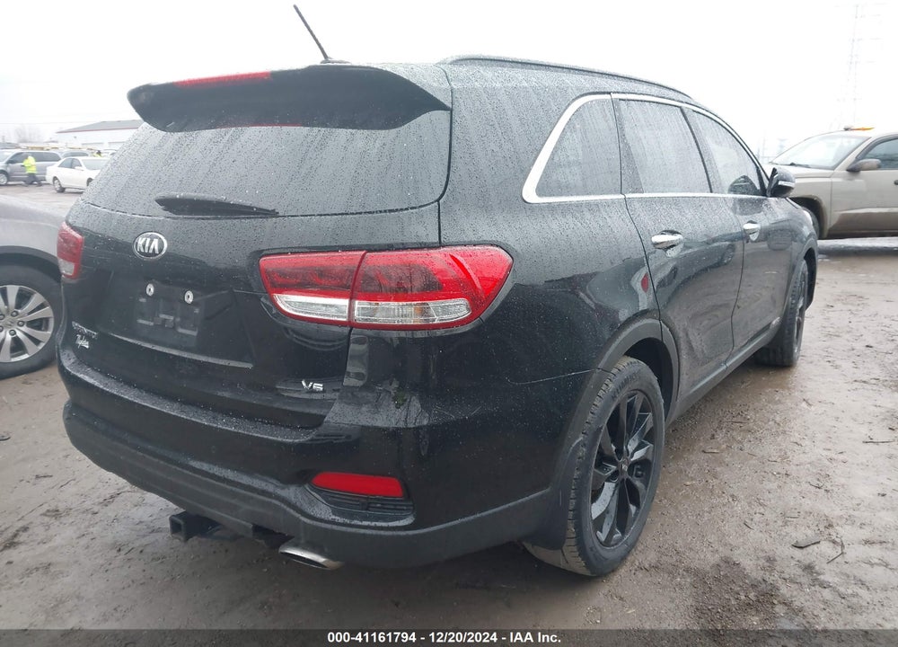 2019 KIA SORENTO 3.3L S VIN: 5XYPGDA55KG583996