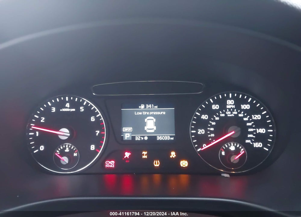 2019 KIA SORENTO 3.3L S VIN: 5XYPGDA55KG583996
