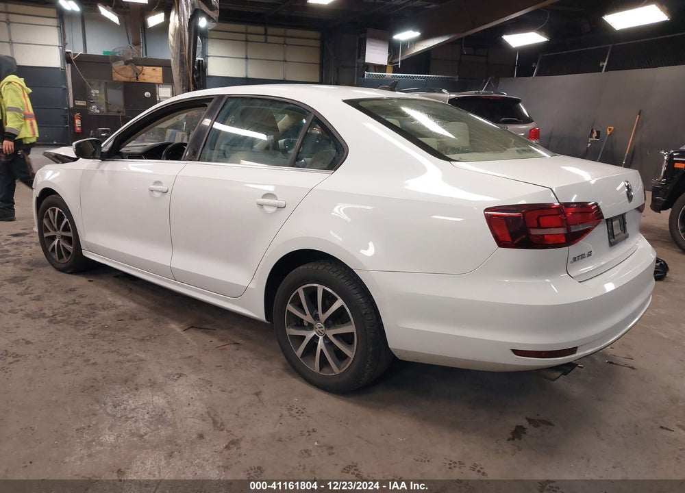 2017 VOLKSWAGEN JETTA 1.4T SE VIN: 3VWB67AJ8HM319482