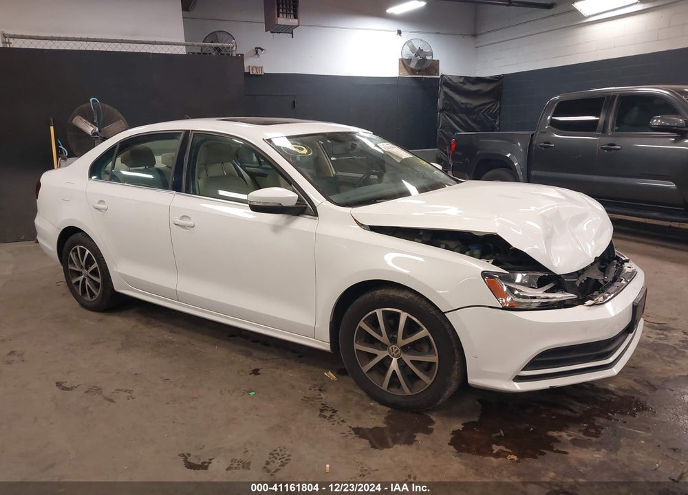 2017 VOLKSWAGEN JETTA 1.4T SE VIN: 3VWB67AJ8HM319482