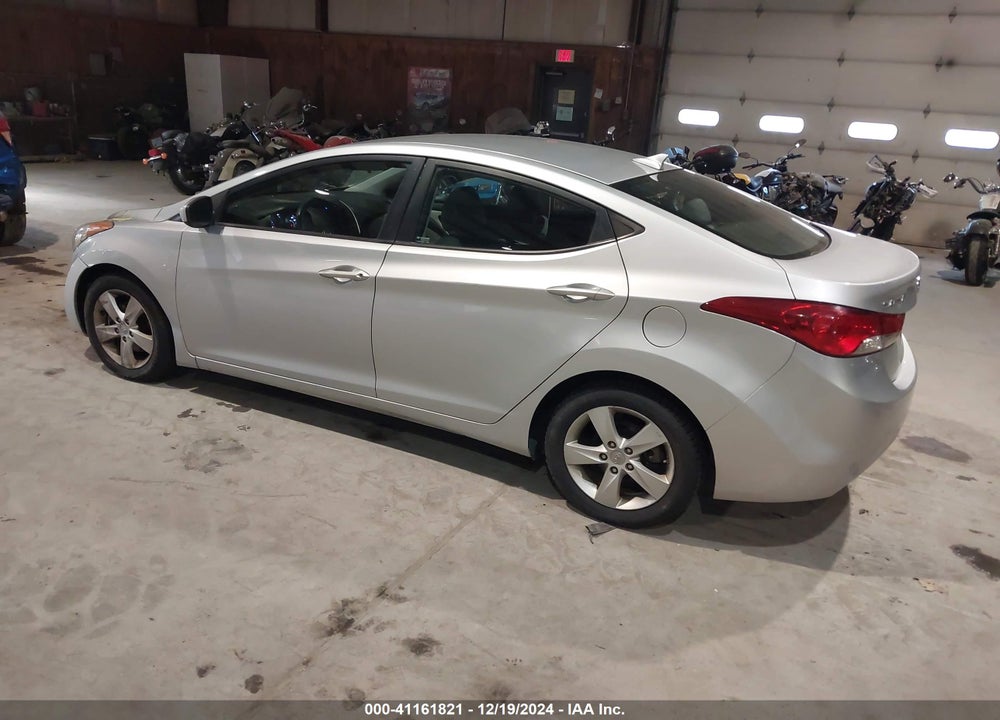 2013 HYUNDAI ELANTRA GLS VIN: 5NPDH4AE2DH359855