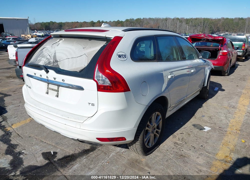 2015 VOLVO XC60 T5 VIN: YV440MDJXF2681726