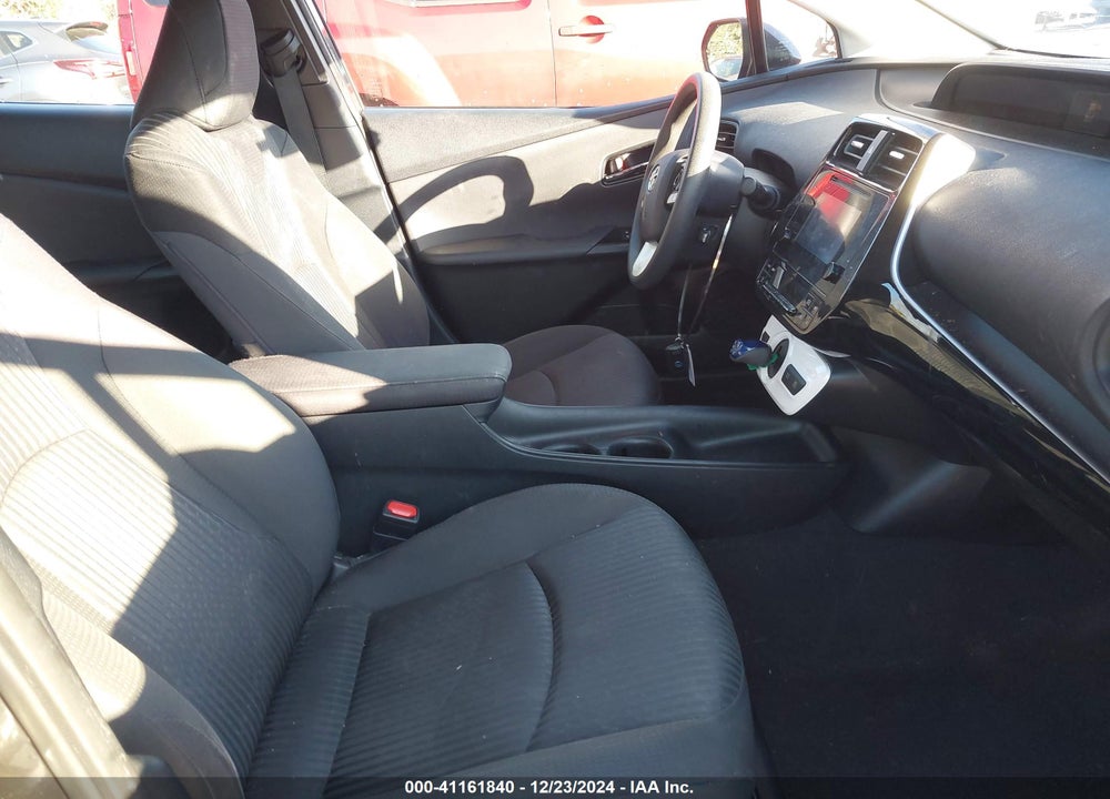 2017 TOYOTA PRIUS TWO VIN: JTDKBRFU5H3035967