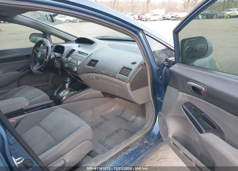 2010 HONDA CIVIC VIN: 19XFA1F32AE041253