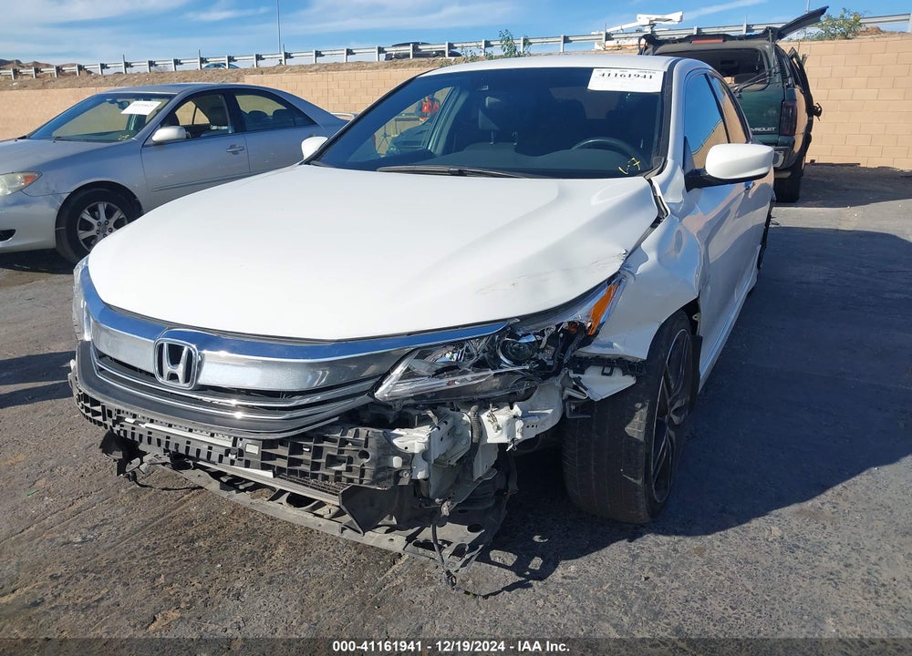 2017 HONDA ACCORD VIN: 1HGCR2F67HA073397