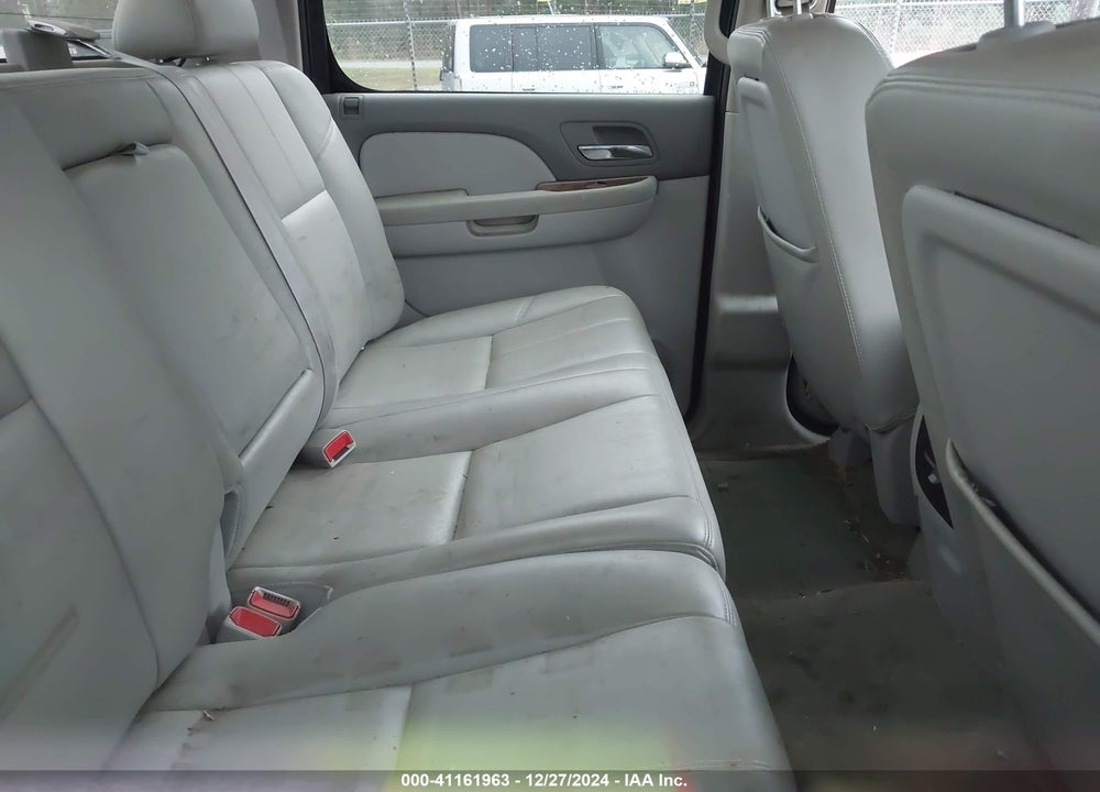 2011 CHEVROLET SILVERADO 1500 LTZ VIN: 3GCPKTE33BG133525