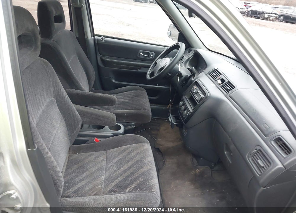 2000 HONDA CR-V EX VIN: JHLRD1868YC057103
