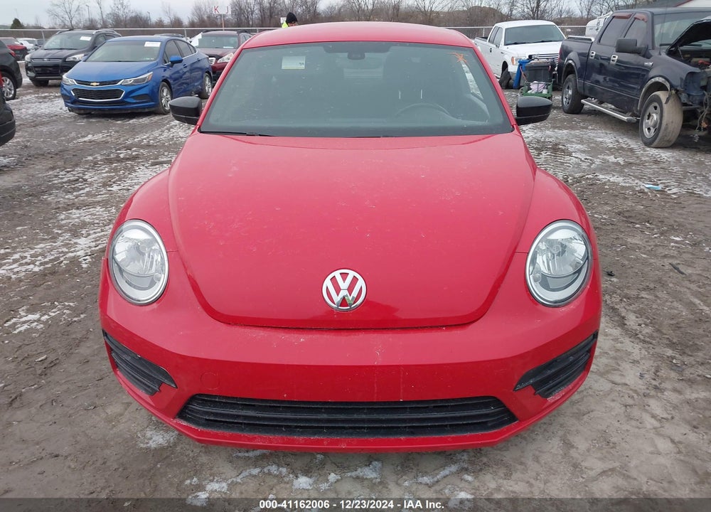 2017 VOLKSWAGEN BEETLE VIN: 3VWF17AT6HM623072