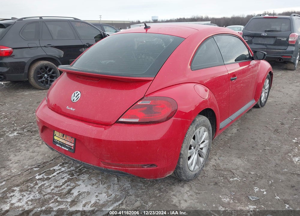 2017 VOLKSWAGEN BEETLE VIN: 3VWF17AT6HM623072