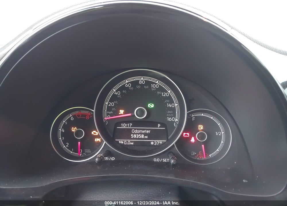 2017 VOLKSWAGEN BEETLE VIN: 3VWF17AT6HM623072