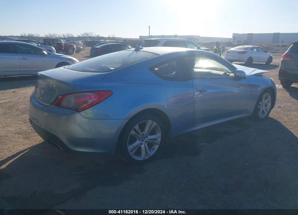 2010 HYUNDAI GENESIS COUPE VIN: KMHHU6KH8AU013033