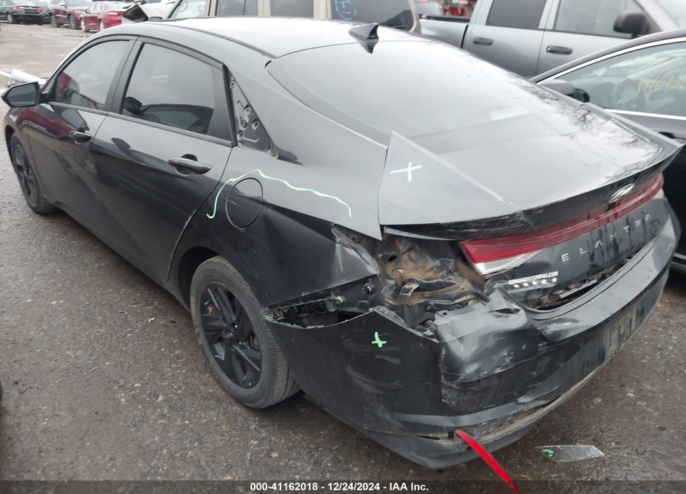 2021 HYUNDAI ELANTRA VIN: 5NPLM4AG9MH043412