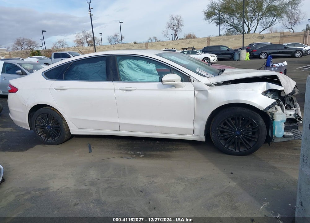 2016 FORD FUSION SE VIN: 3FA6P0H90GR385438
