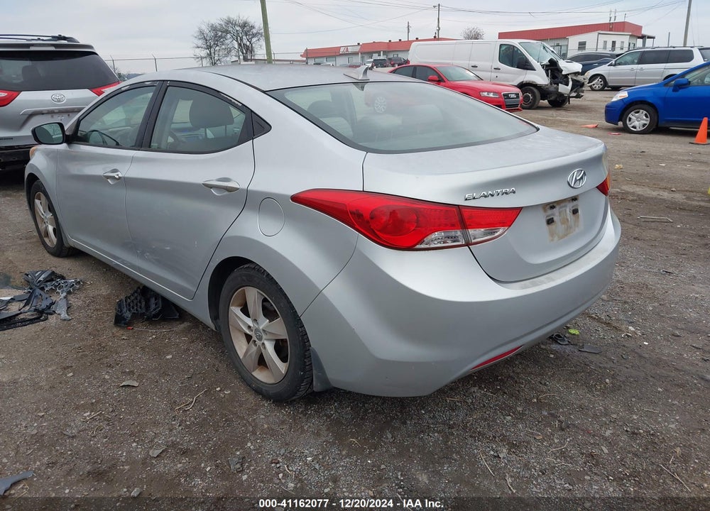 2013 HYUNDAI ELANTRA GLS VIN: KMHDH4AE1DU795520