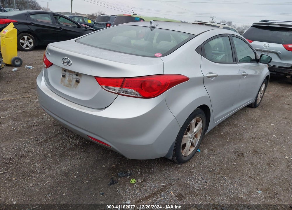 2013 HYUNDAI ELANTRA GLS VIN: KMHDH4AE1DU795520