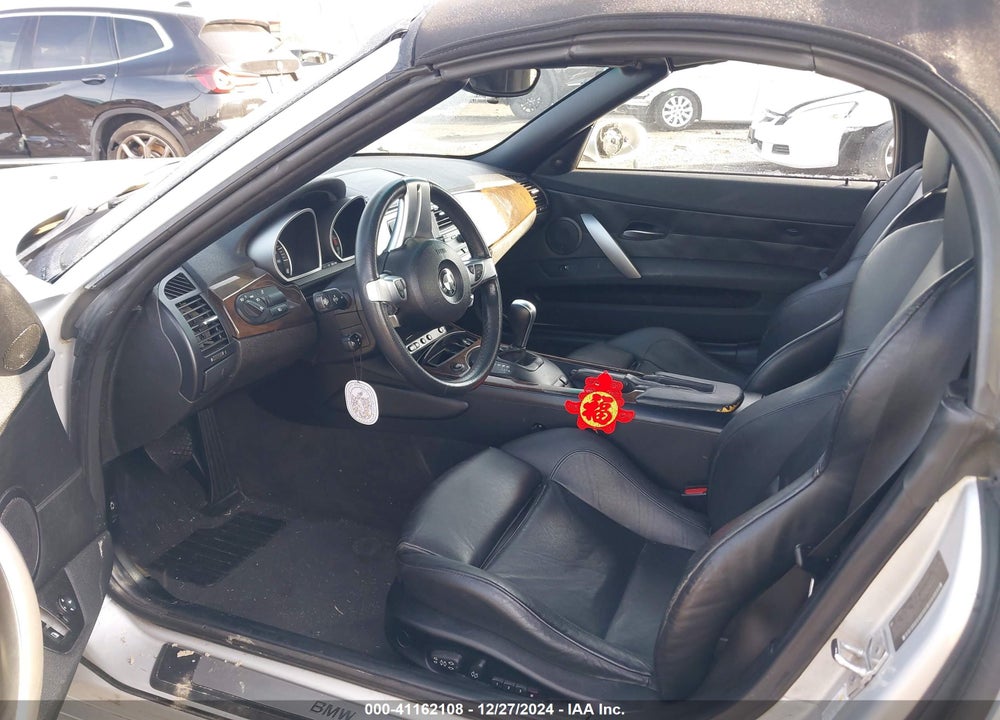 2008 BMW Z4 VIN: 4USBU53538LX04277