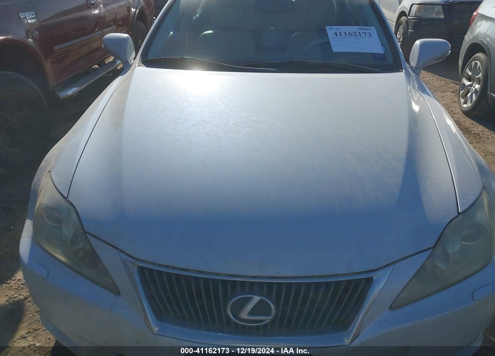 2009 LEXUS IS 250 VIN: JTHCK262795035354