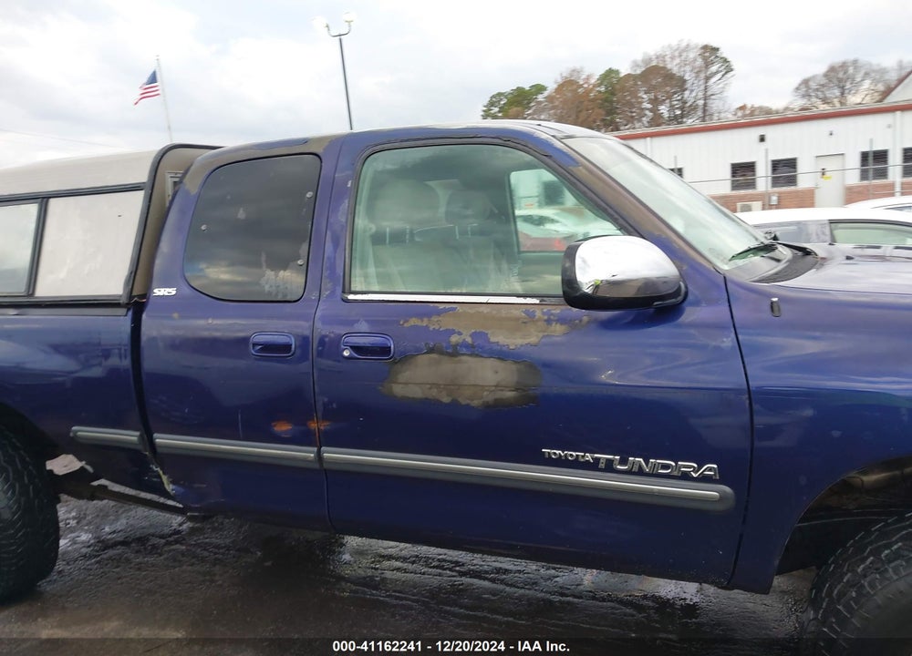 2000 TOYOTA TUNDRA SR5 V8 VIN: 5TBRT3417YS061009