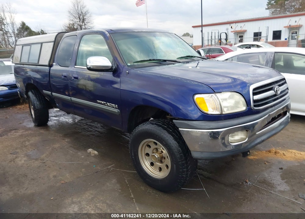 2000 TOYOTA TUNDRA SR5 V8 VIN: 5TBRT3417YS061009