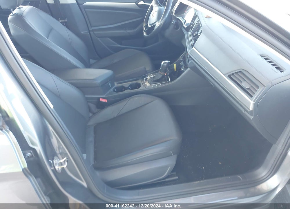 2019 VOLKSWAGEN JETTA VIN: 3VWC57BU3KM247159