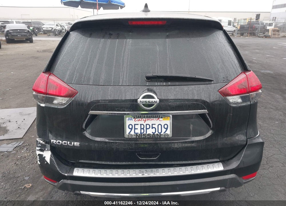 2020 NISSAN ROGUE S FWD VIN: JN8AT2MT8LW000488