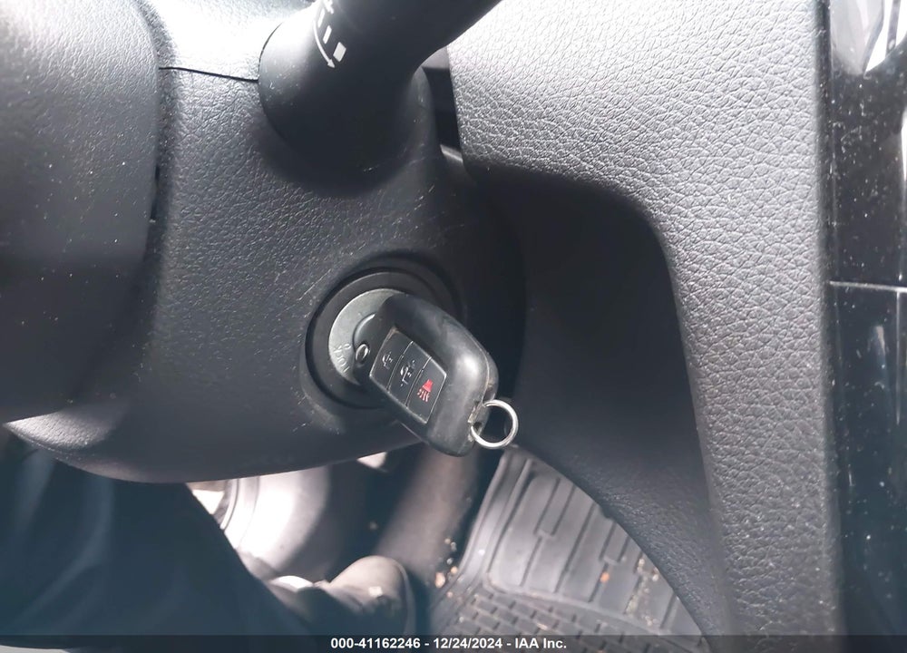 2020 NISSAN ROGUE S FWD VIN: JN8AT2MT8LW000488
