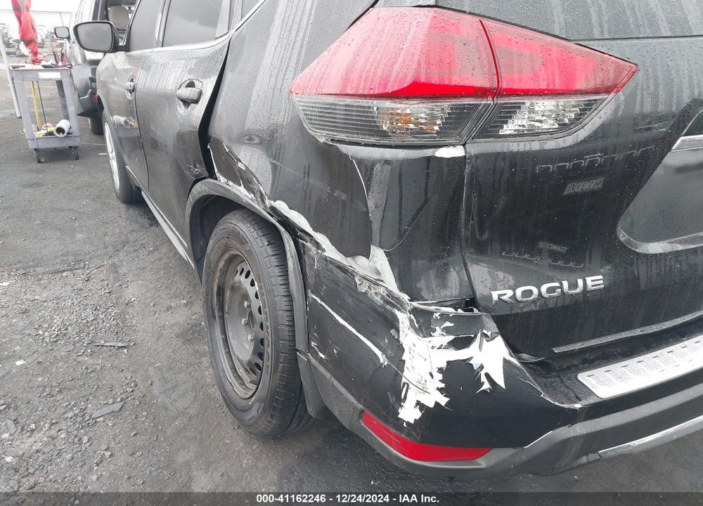 2020 NISSAN ROGUE S FWD VIN: JN8AT2MT8LW000488