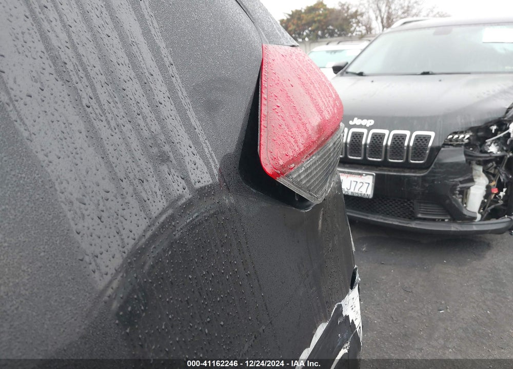 2020 NISSAN ROGUE S FWD VIN: JN8AT2MT8LW000488