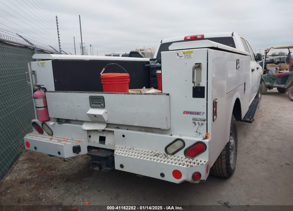 2018 RAM 2500 VIN: 3C6UR5HJ1JG313192