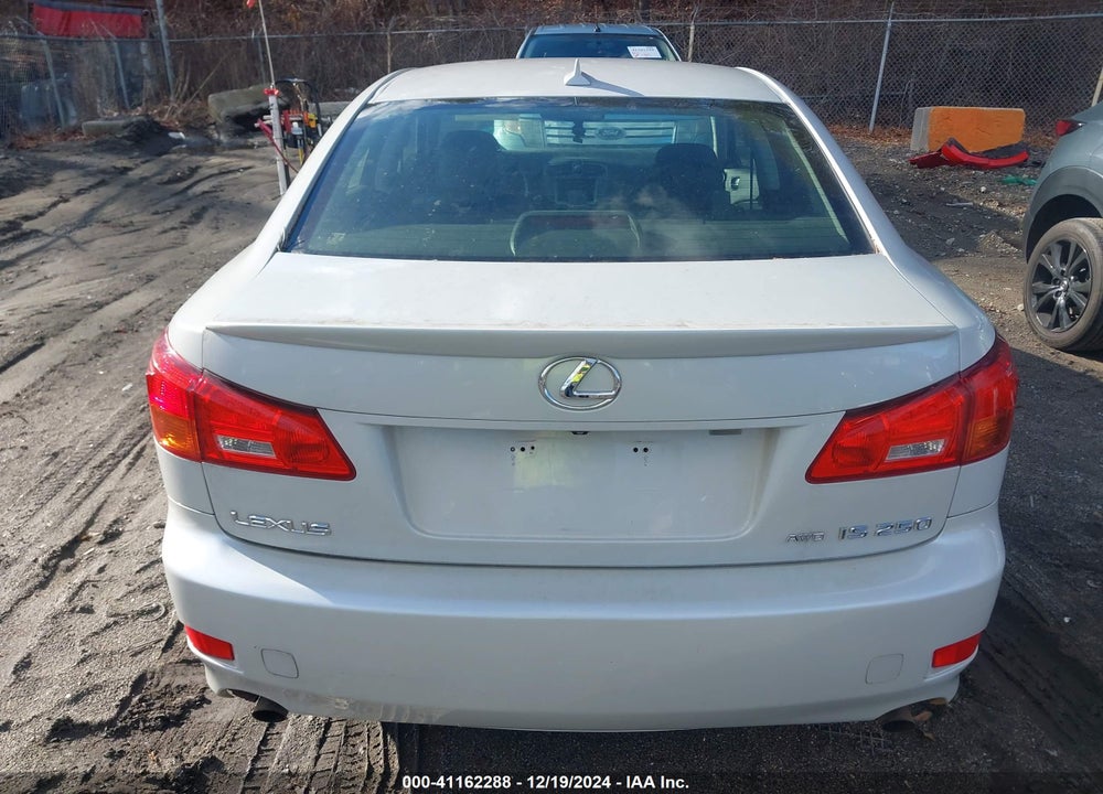 2008 LEXUS IS 250 VIN: JTHCK262585027011