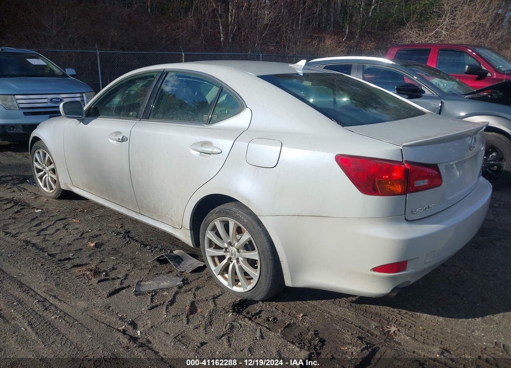2008 LEXUS IS 250 VIN: JTHCK262585027011