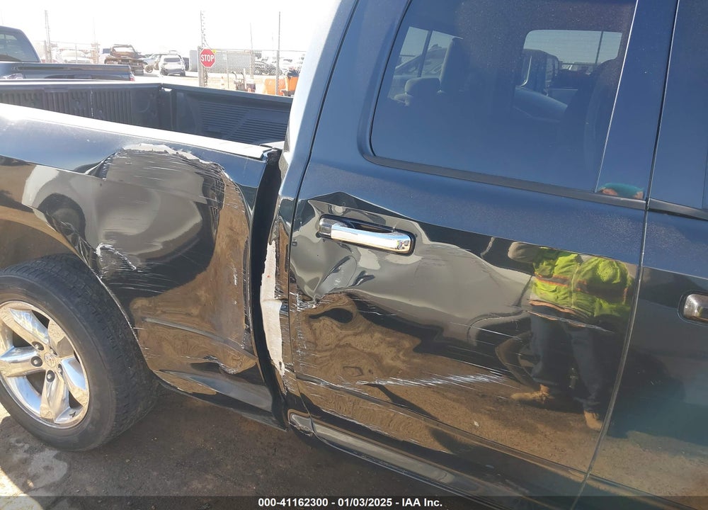 2017 RAM 1500 VIN: 1C6RR6GG9HS741371
