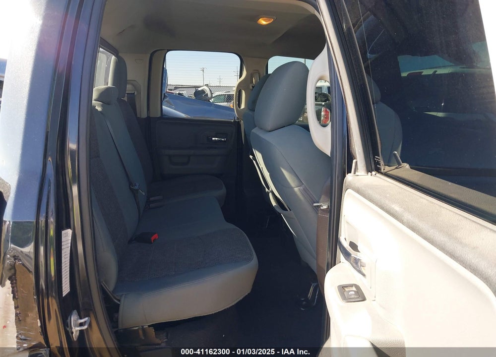 2017 RAM 1500 VIN: 1C6RR6GG9HS741371