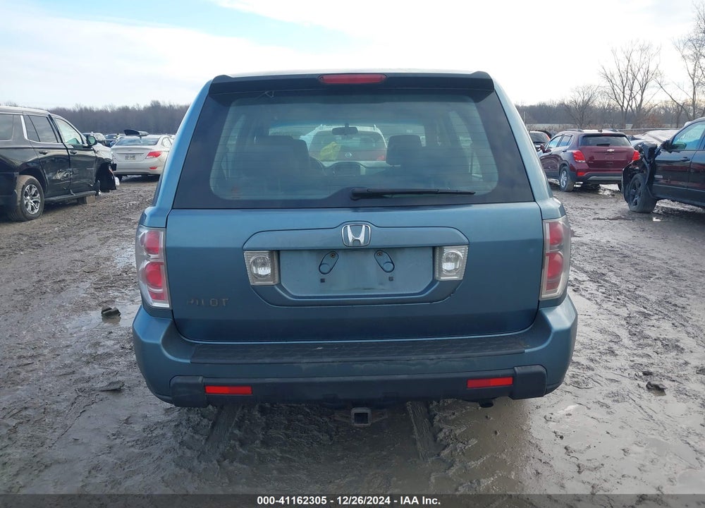2007 HONDA PILOT LX VIN: 5FNYF28157B037809