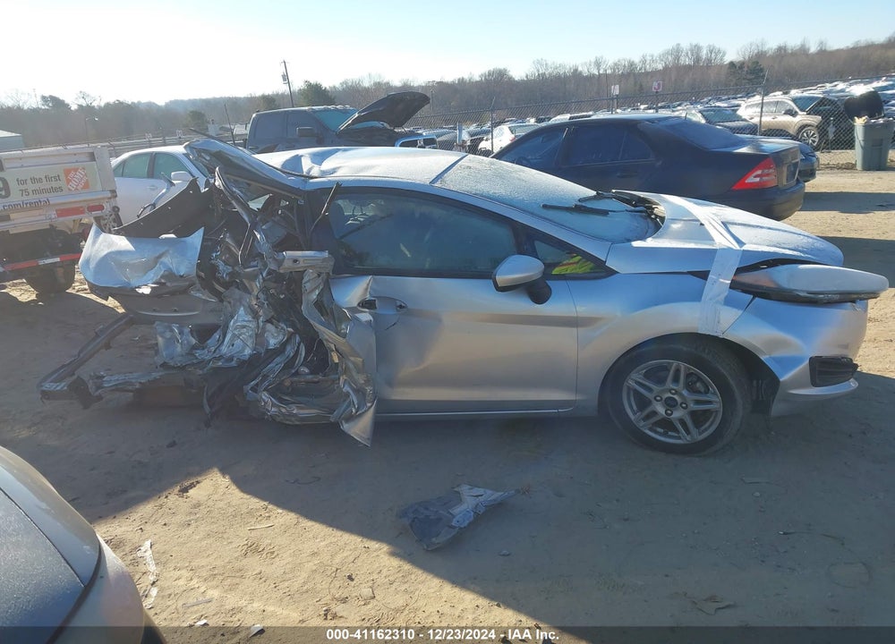 2019 FORD FIESTA VIN: 3FADP4BJ2KM128627