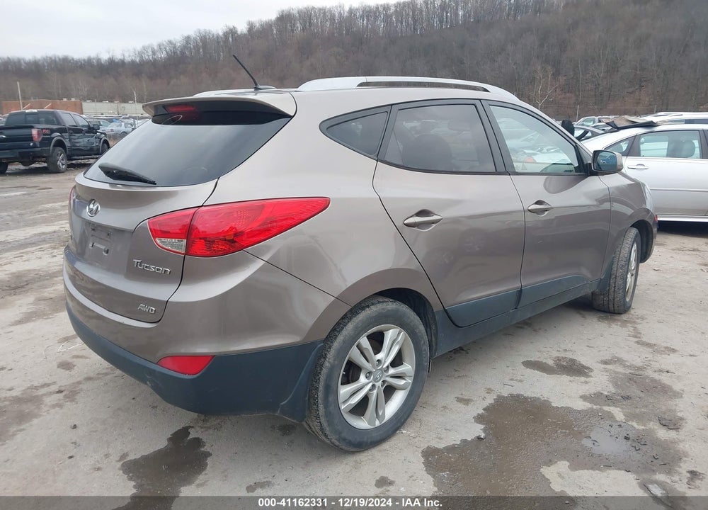2011 HYUNDAI TUCSON GLS VIN: KM8JUCAC4BU297770